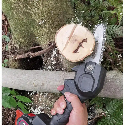 PowerCut™ – Mini bezdrátová řetězová pila se 2 bateriemi – [AKCE PLATÍ JEN DNES]